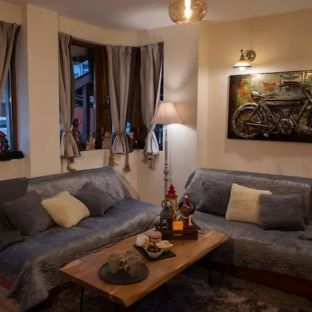Апартаменти Dandy On The Hill - Cozy Fireplace - Near To Lift *