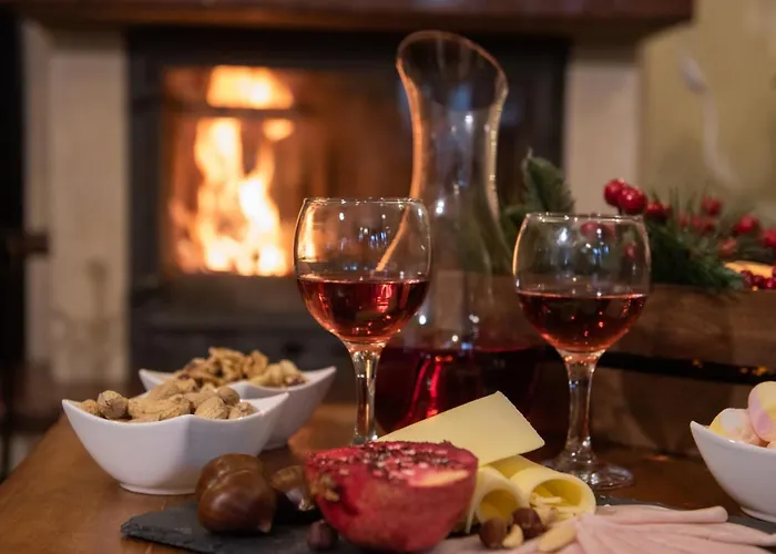 Dandy On The Hill - Cozy Fireplace - Near To Lift Апартамент